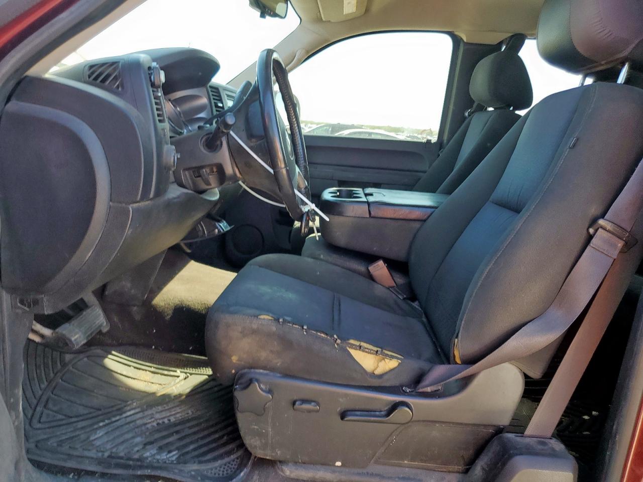 CHEVROLET SILVERADO K1500 LT