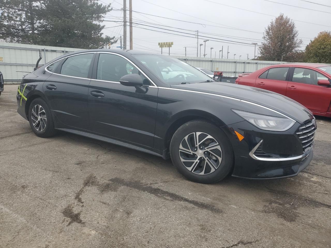 HYUNDAI SONATA HYBRID