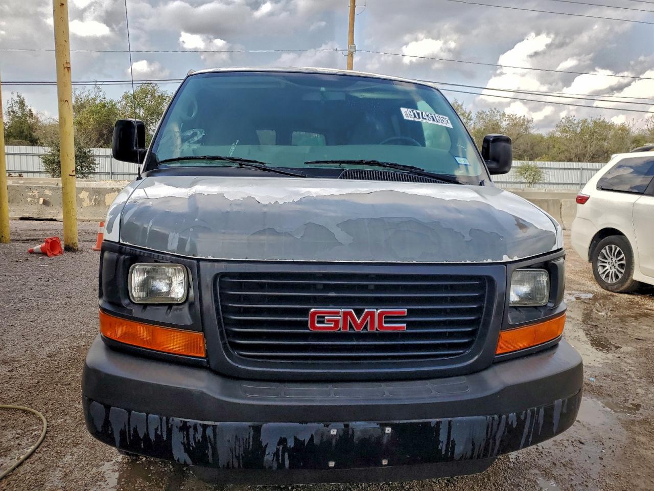 GMC SAVANA G3500 LS