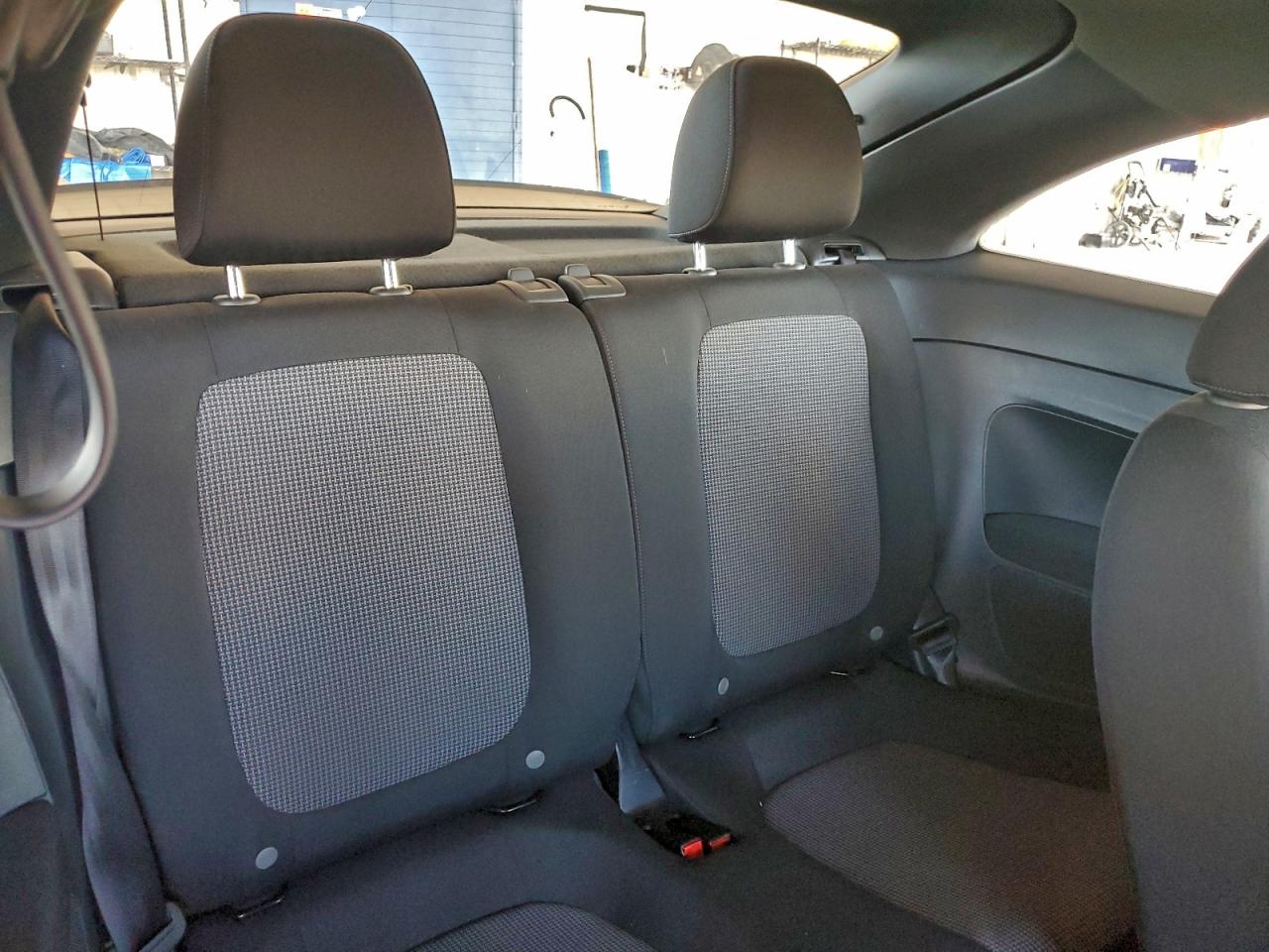 VOLKSWAGEN BEETLE 1.8T