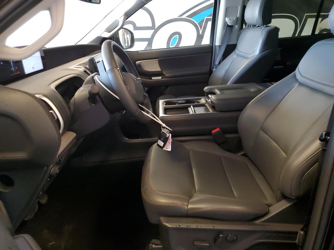 FORD EXPEDITION ACTIVE