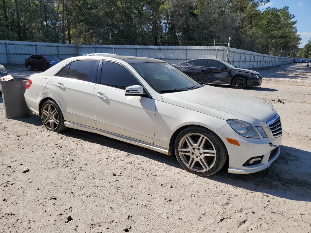 MERCEDES-BENZ E-CLASS 350