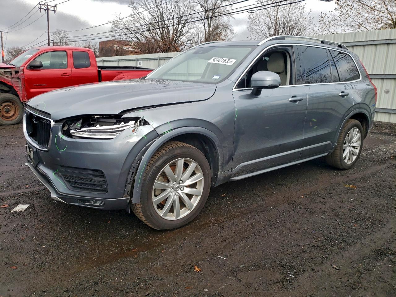 VOLVO XC90 T6