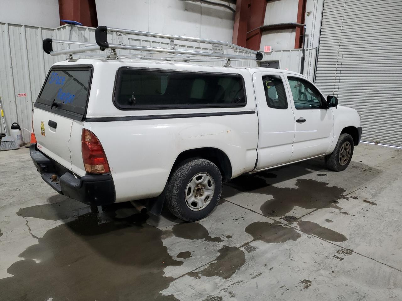 TOYOTA TACOMA ACCESS CAB