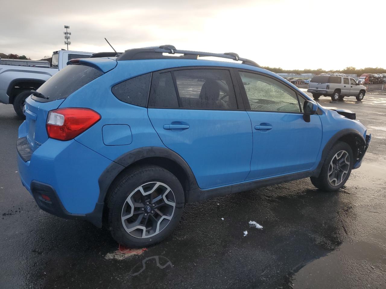 SUBARU CROSSTREK PREMIUM
