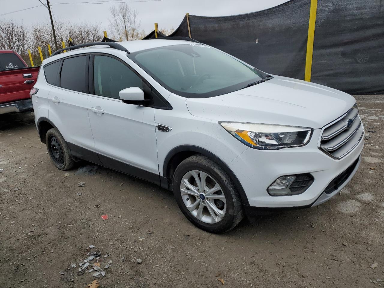 FORD ESCAPE SE