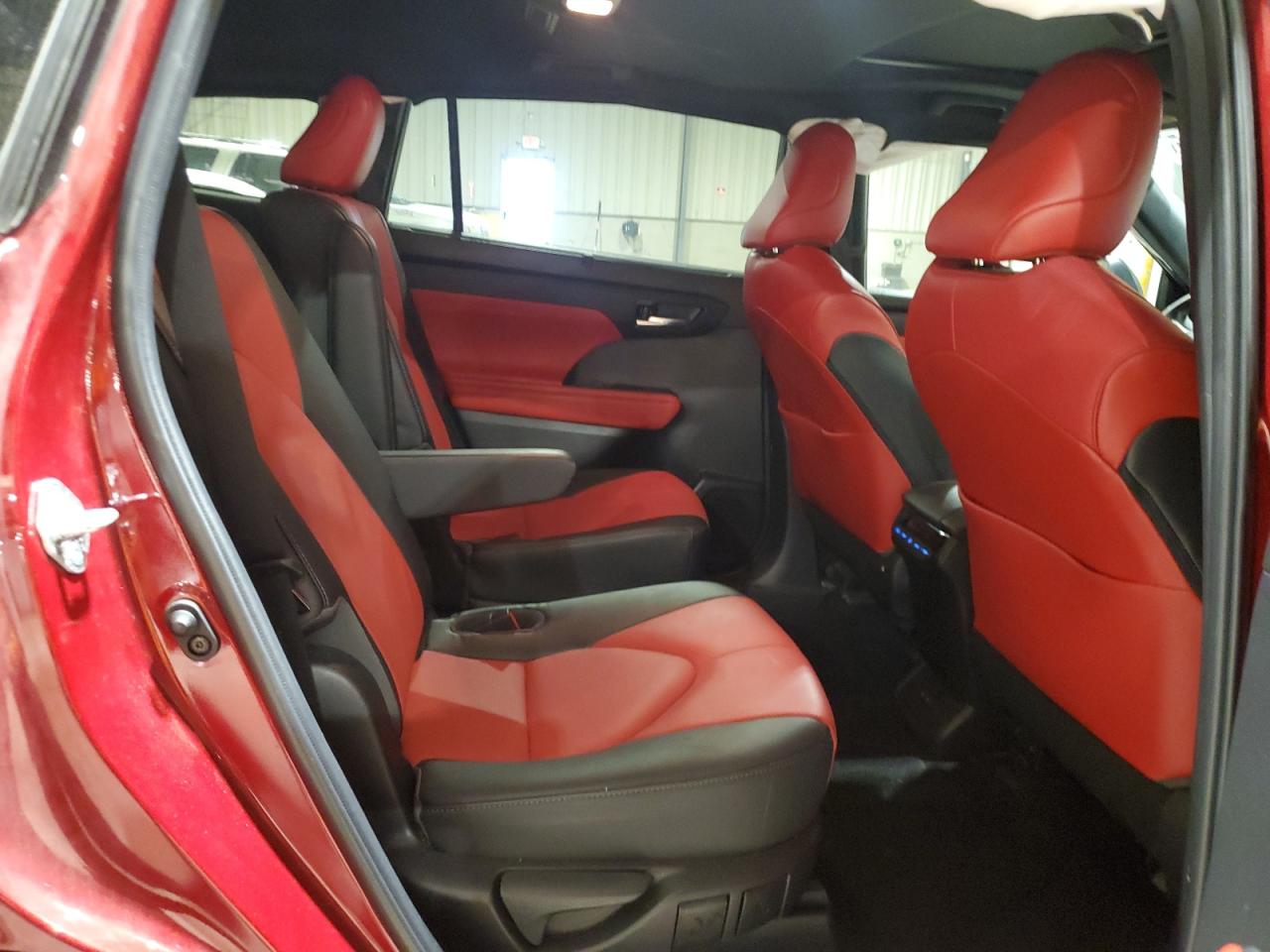 TOYOTA HIGHLANDER XSE