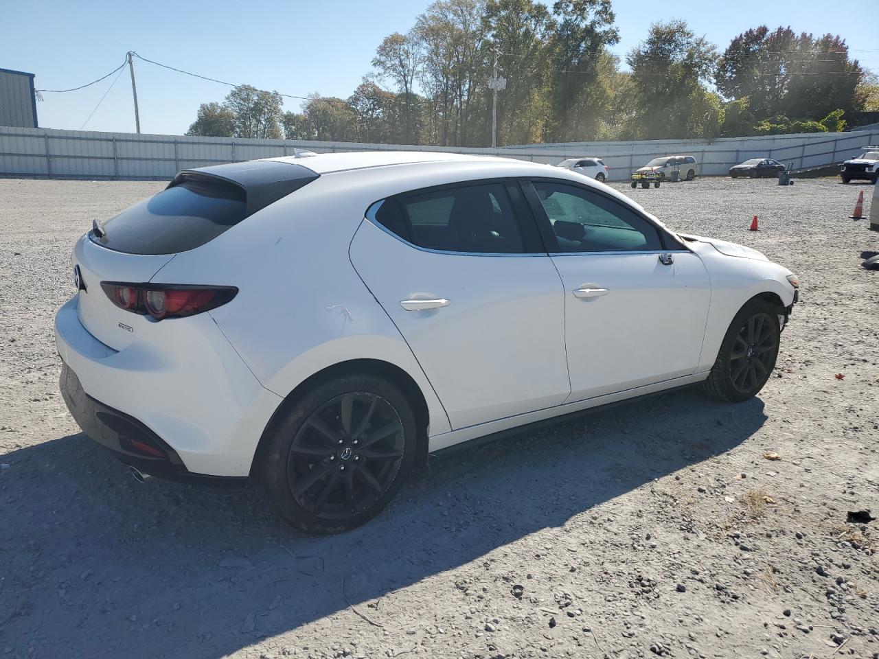 MAZDA 3 PREMIUM