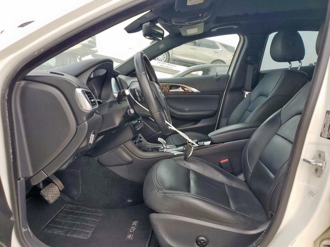 Lot #3318178388 2017 INFINITI QX30 BASE