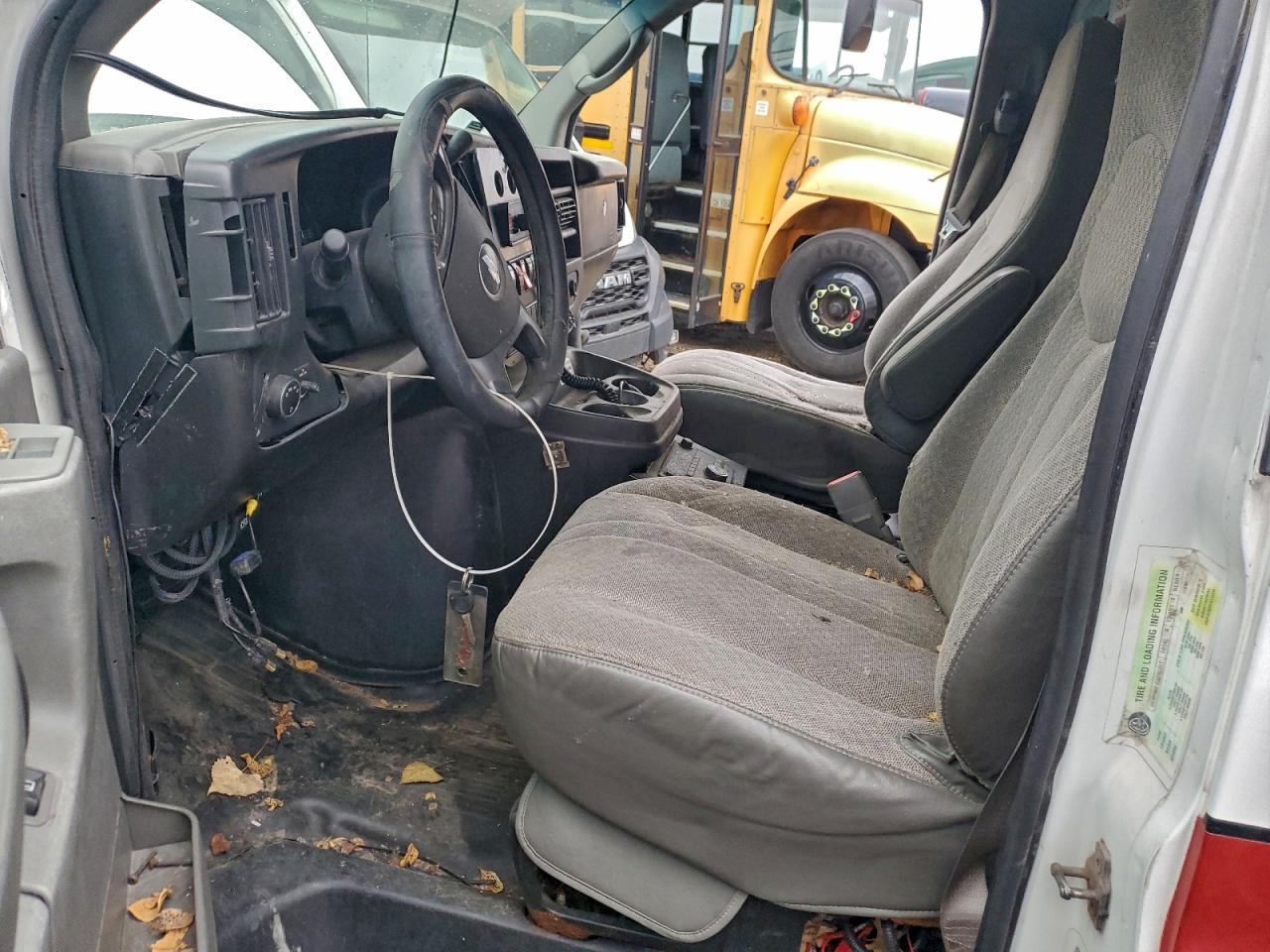 Lot #3302803943 2009 CHEVROLET EXPRESS G3