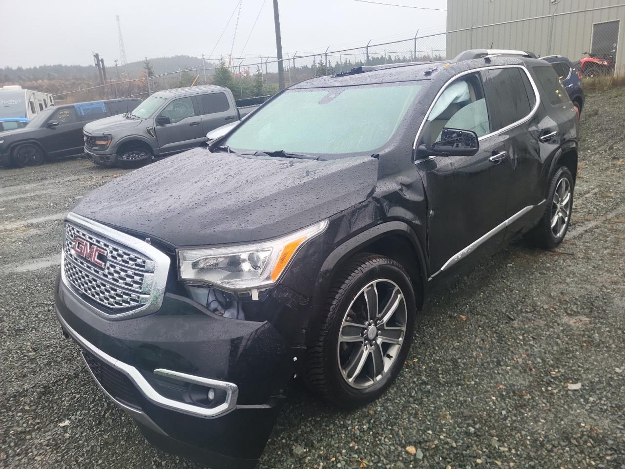GMC ACADIA DENALI