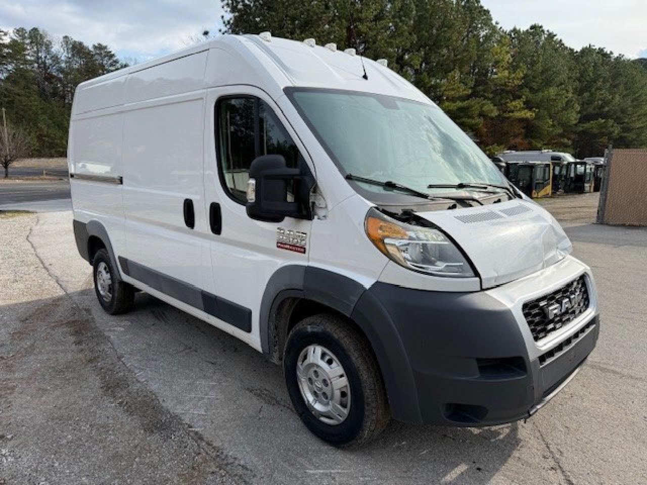 RAM PROMASTER 2500 HIGH