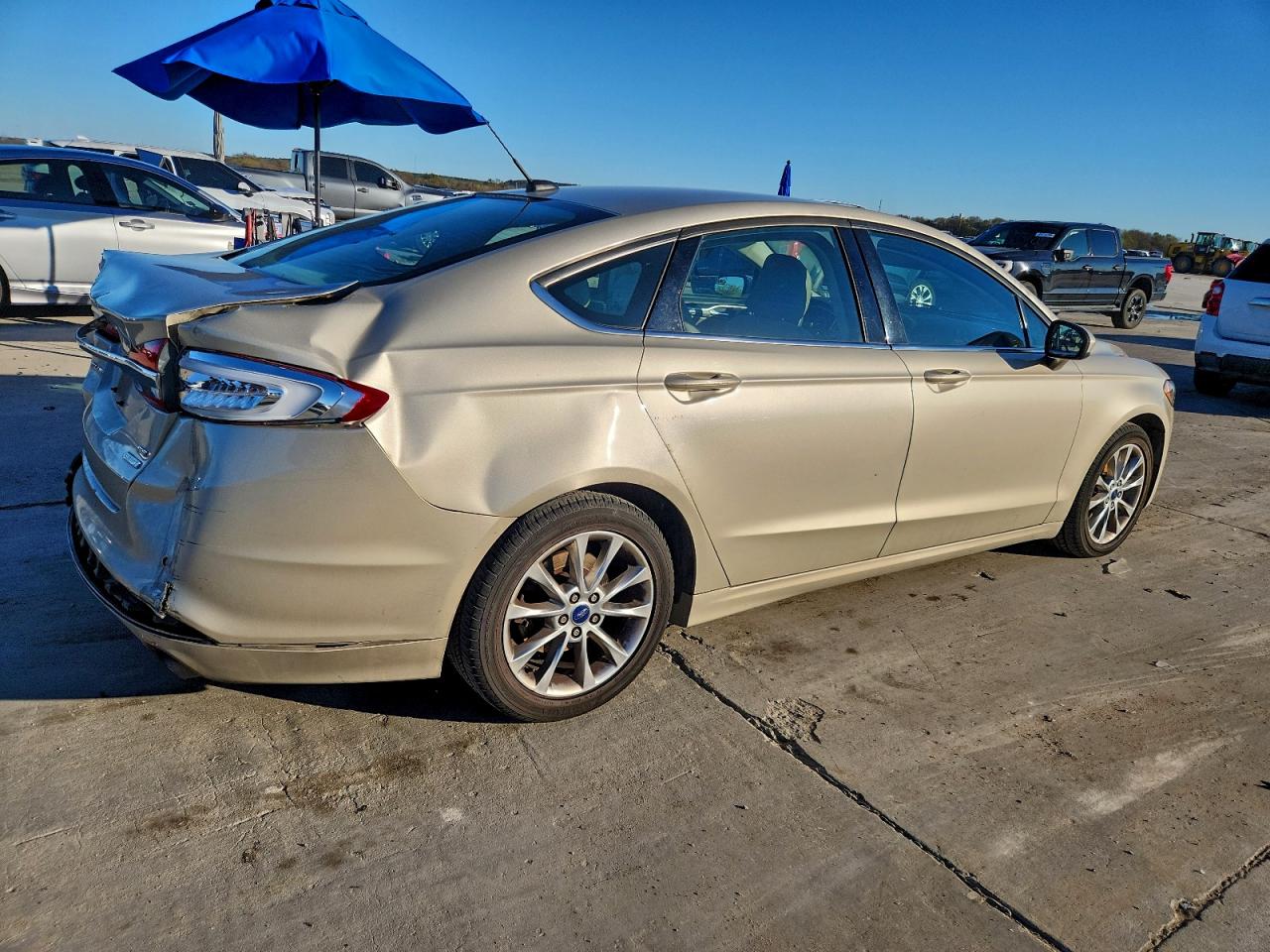 FORD FUSION SE