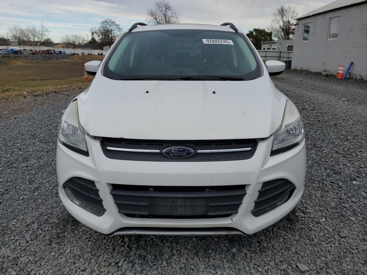 FORD ESCAPE SE
