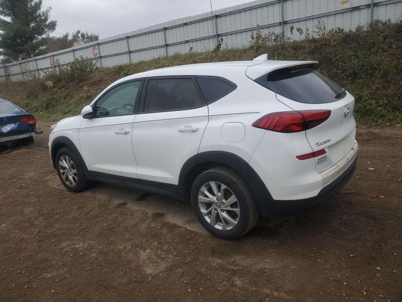 HYUNDAI TUCSON SE