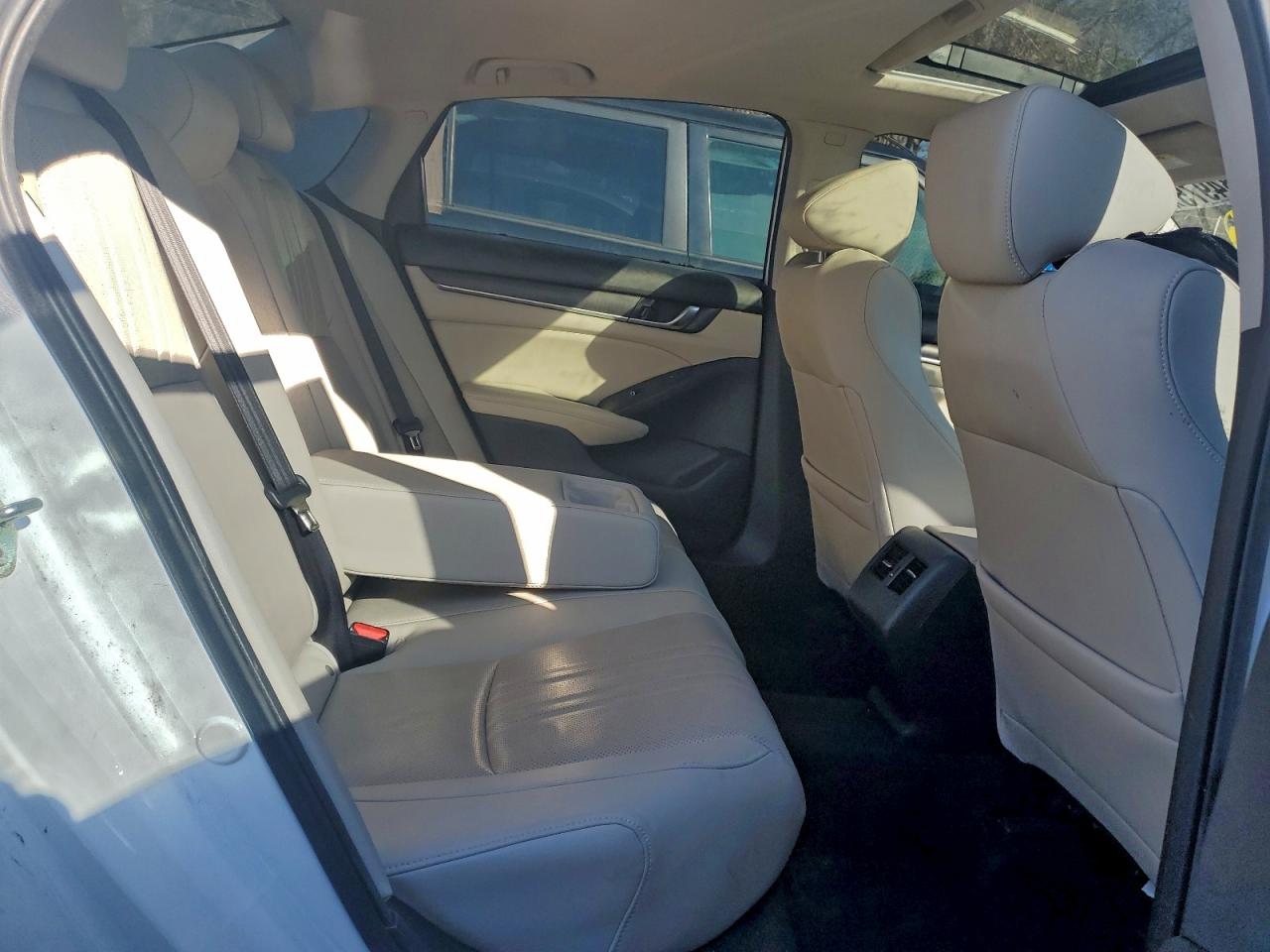 HONDA ACCORD TOURING HYBRID