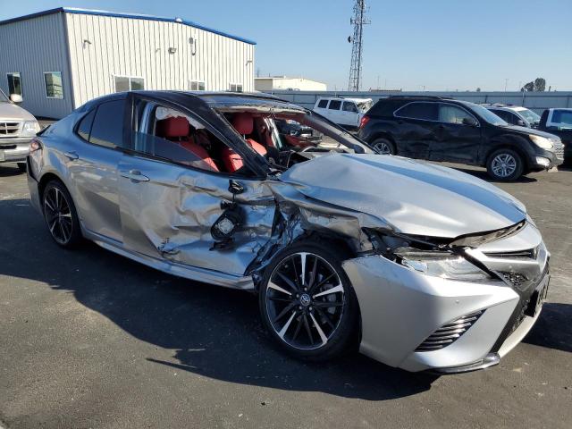 2019 TOYOTA CAMRY XSE #3304022584