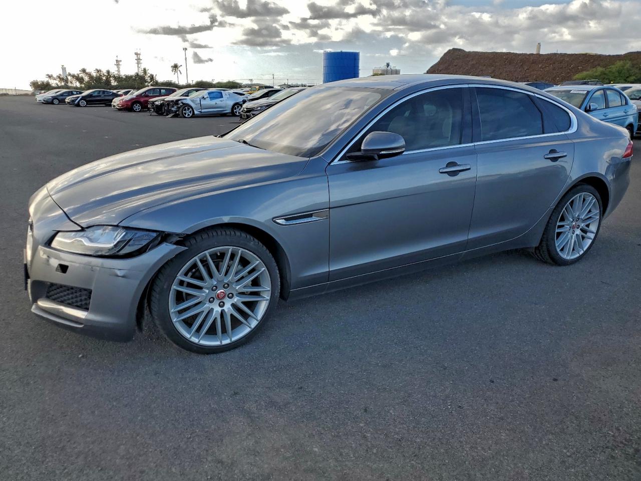 JAGUAR XF PRESTIGE