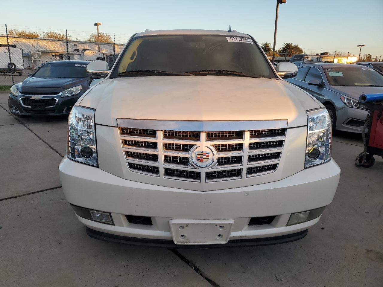 Lot #3317035979 2011 CADILLAC ESCALADE E