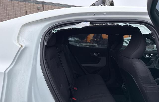 2022 POLESTAR 2 - LPSED3KAXNL066989