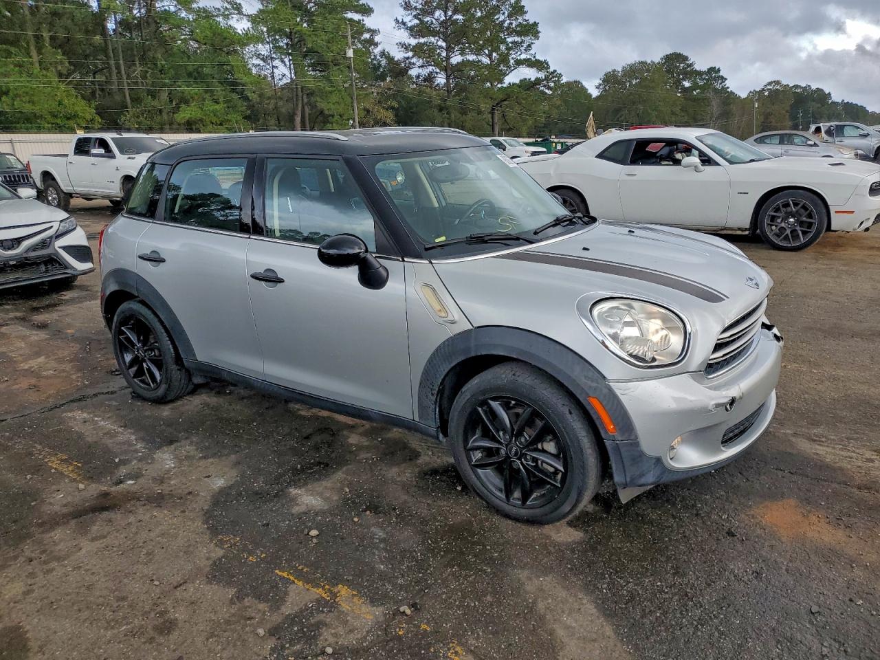 MINI COOPER COUNTRYMAN