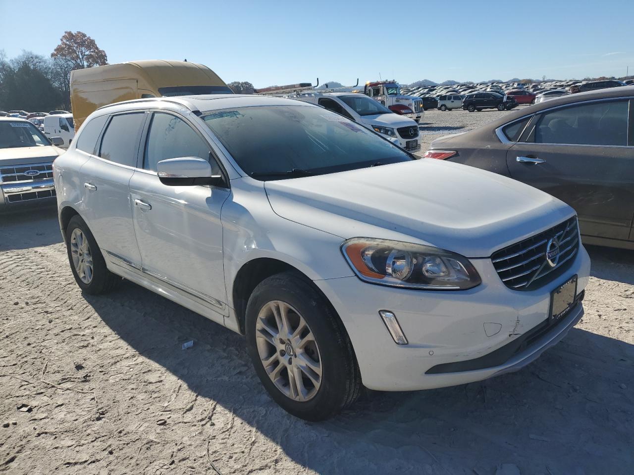 VOLVO XC60 T5 PREMIER