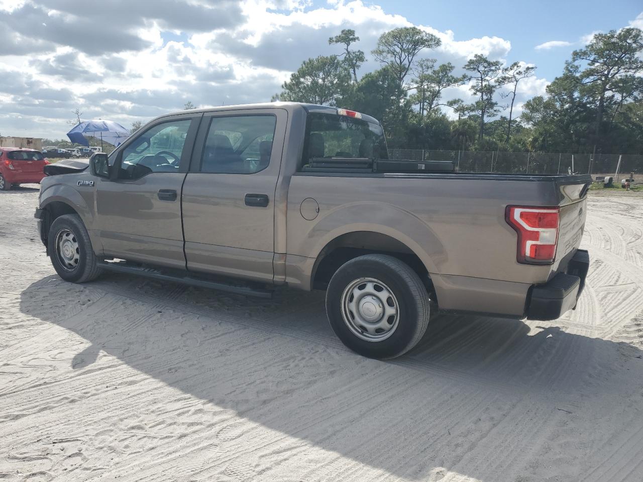 FORD F-150 SUPERCREW