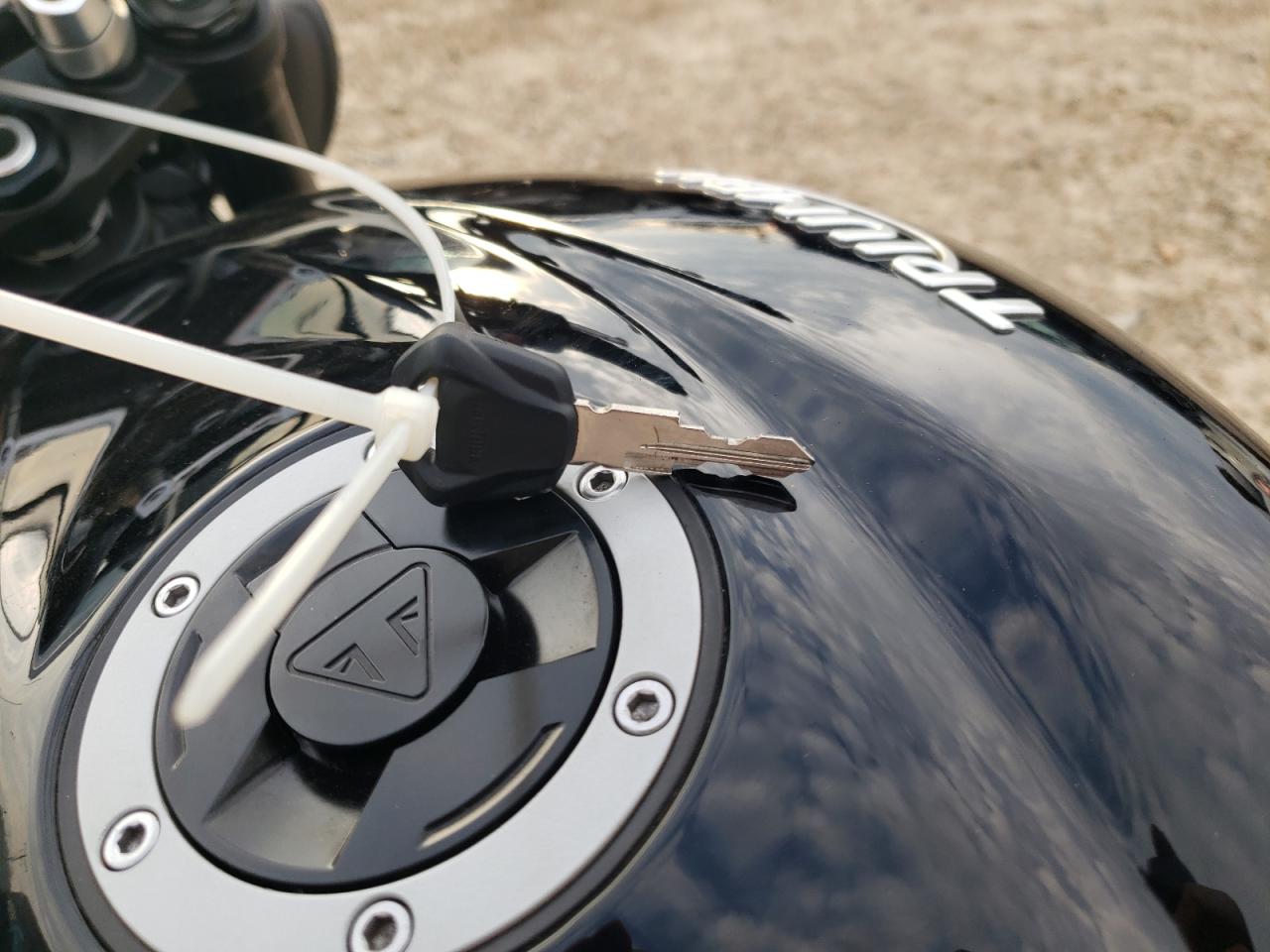 Lot #3301792326 2018 TRIUMPH MOTORCYCLE STREET TRIPLE