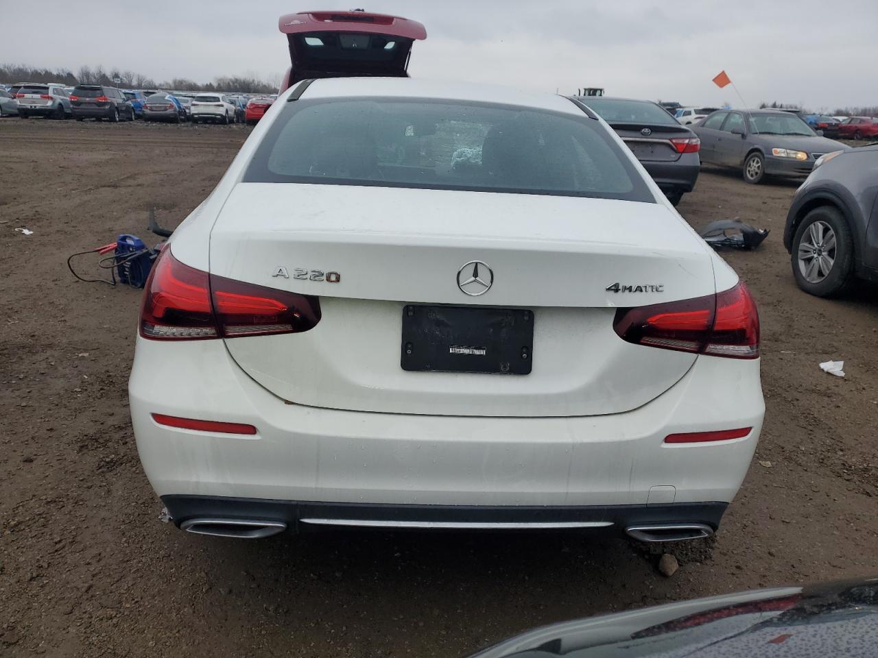 MERCEDES-BENZ A-CLASS 220 4MATIC