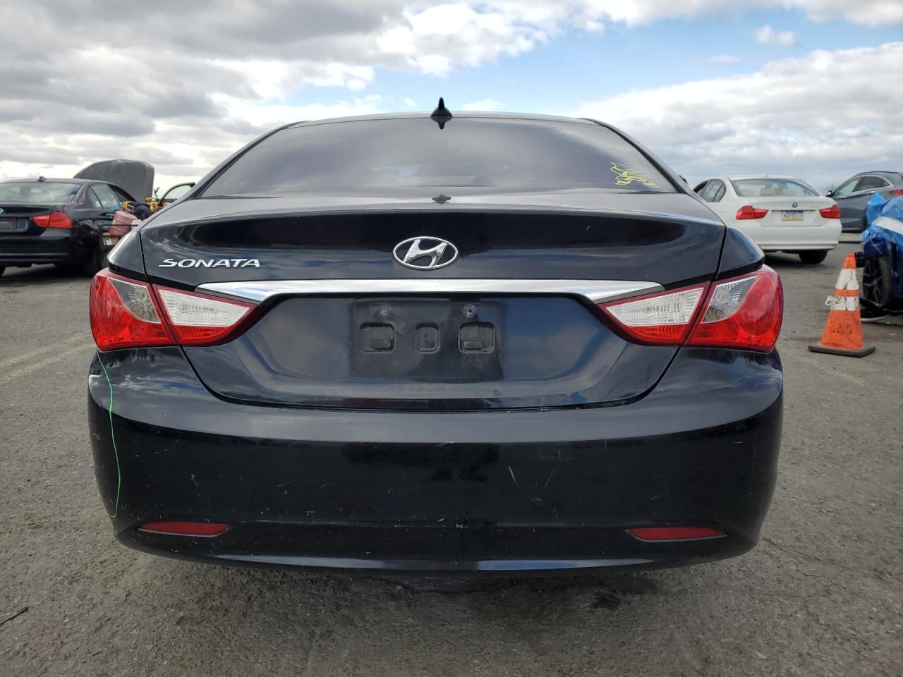 HYUNDAI SONATA GLS