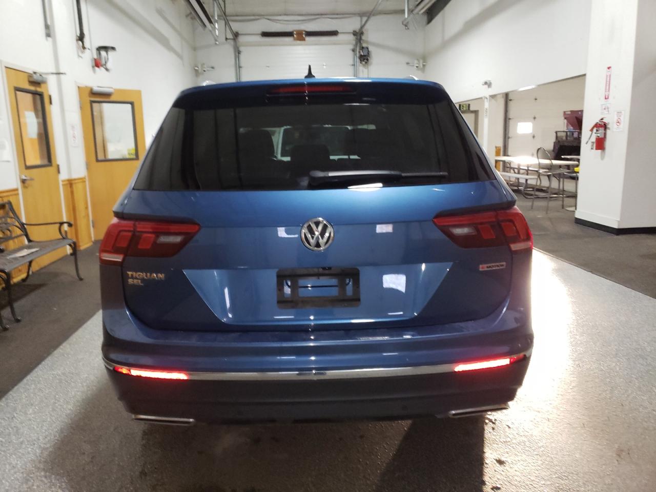 VOLKSWAGEN TIGUAN SE