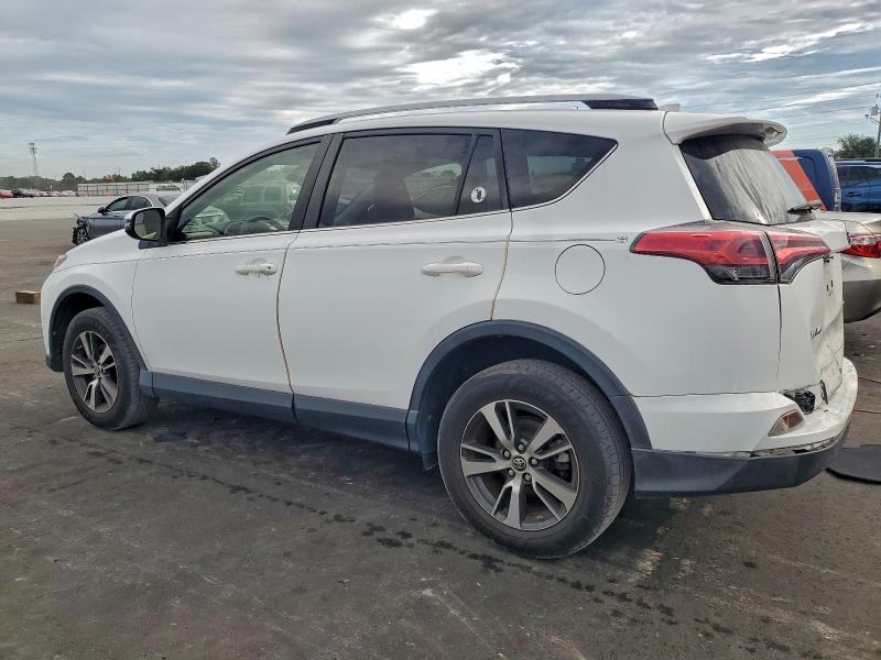 2017 TOYOTA RAV4 XLE #3301835381