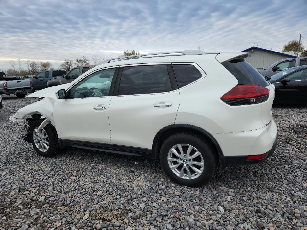 NISSAN ROGUE S