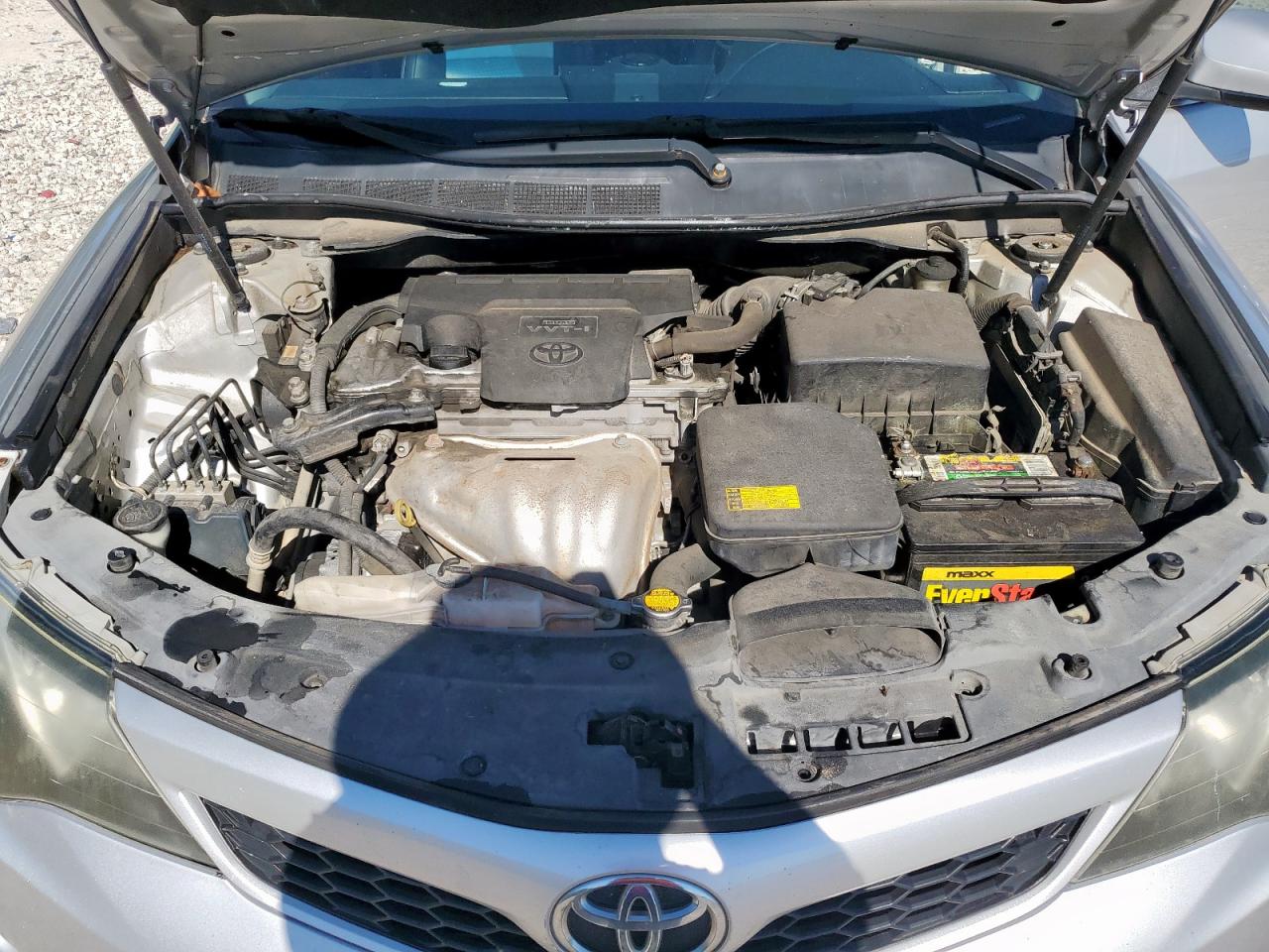 TOYOTA CAMRY L