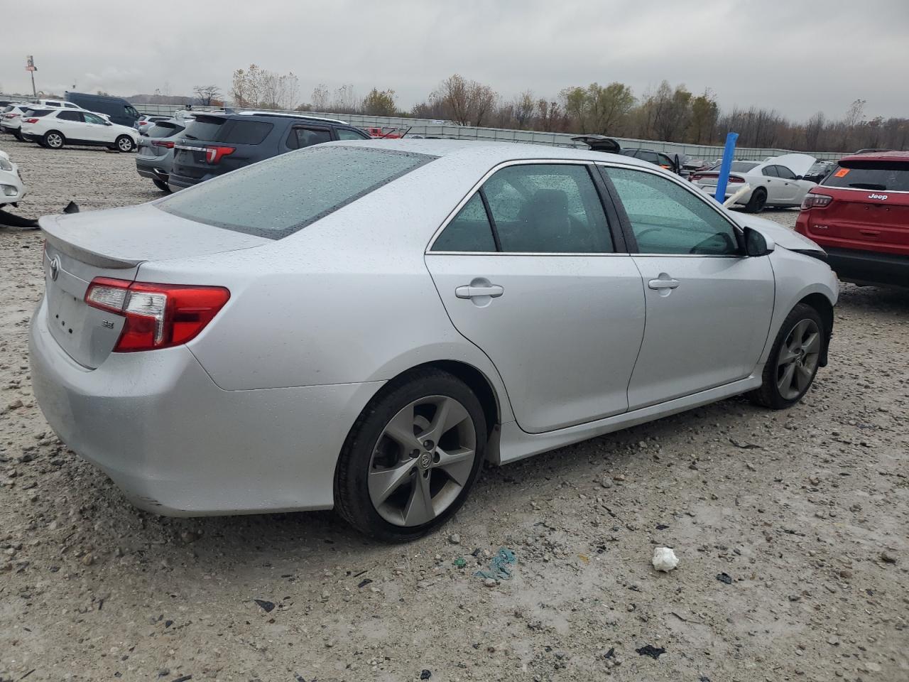 TOYOTA CAMRY L