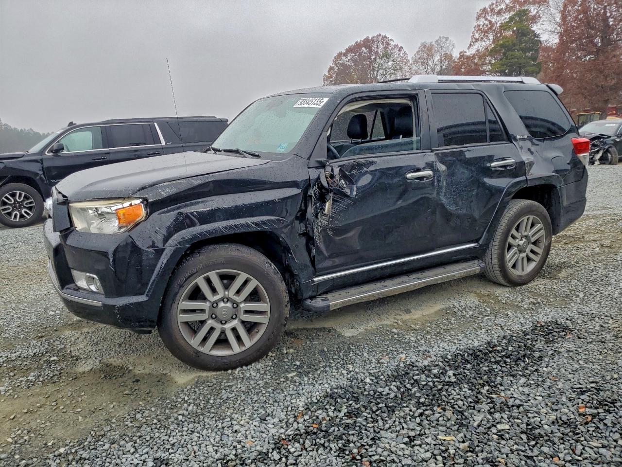 TOYOTA 4RUNNER SR5