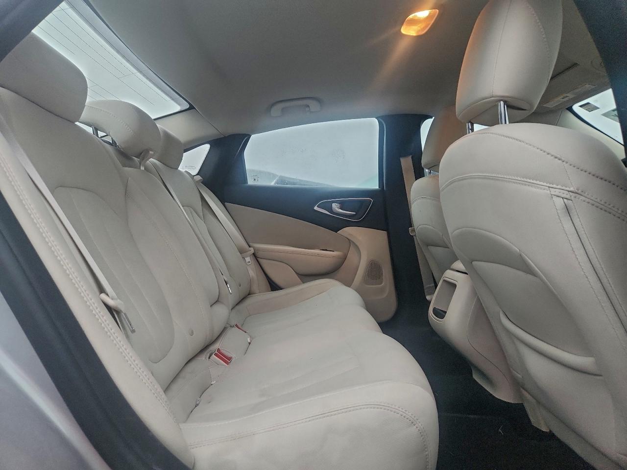 CHRYSLER 200 LIMITED