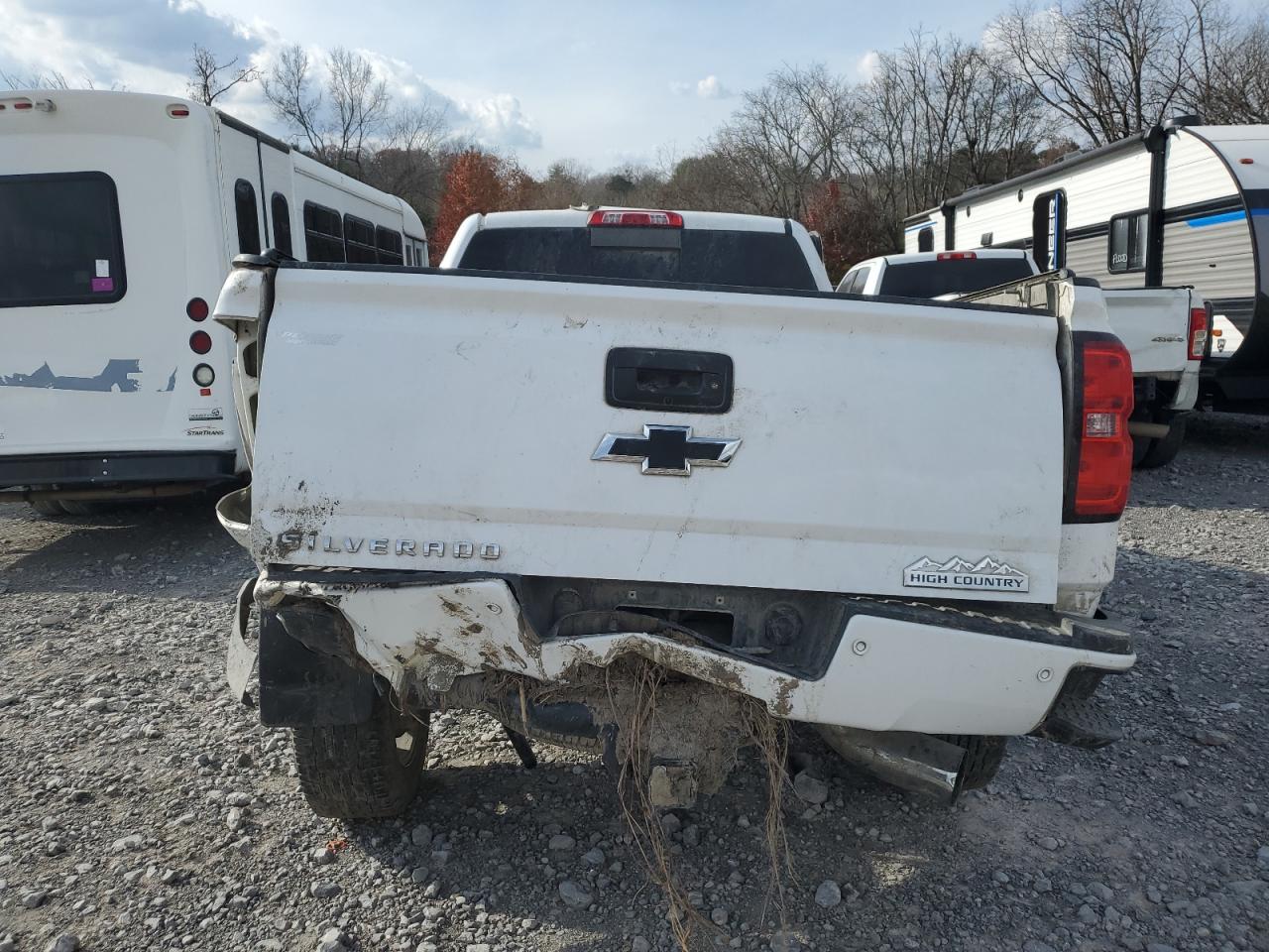 CHEVROLET SILVERADO K2500 HIGH COUNTRY