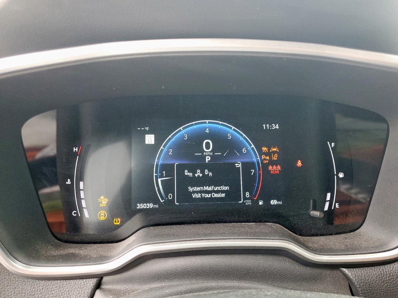 TOYOTA COROLLA CROSS XLE