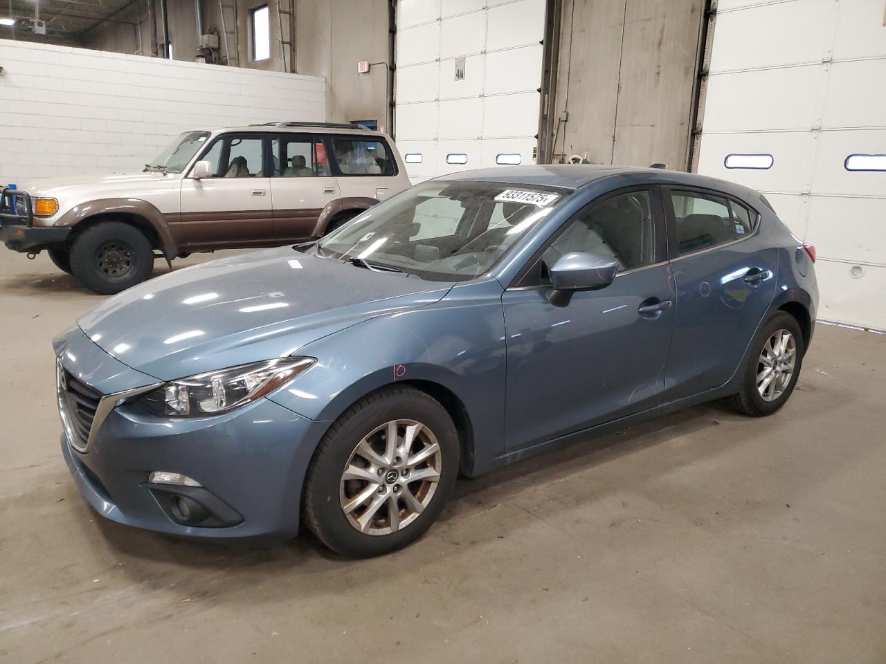 MAZDA 3 GRAND TOURING