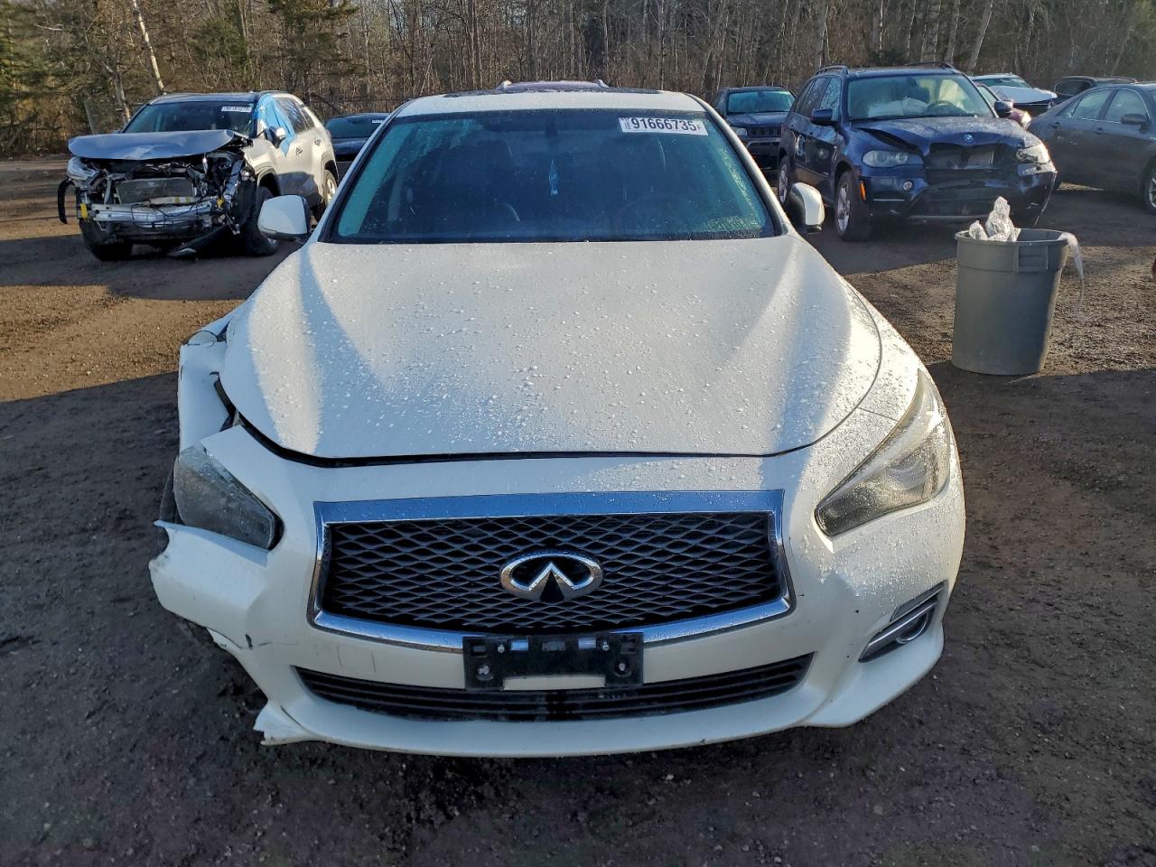 INFINITI Q50 BASE
