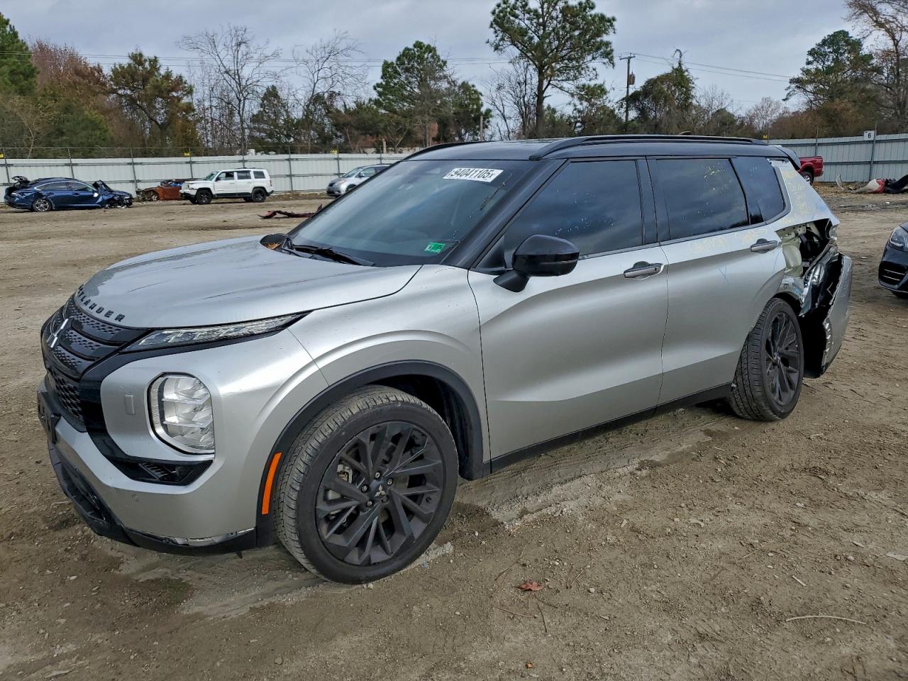 MITSUBISHI OUTLANDER SEL