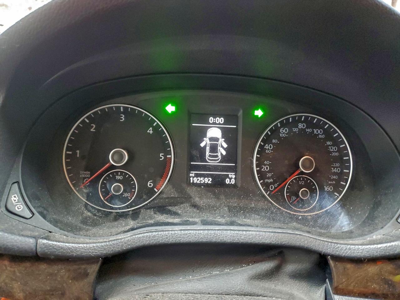 VOLKSWAGEN PASSAT SEL