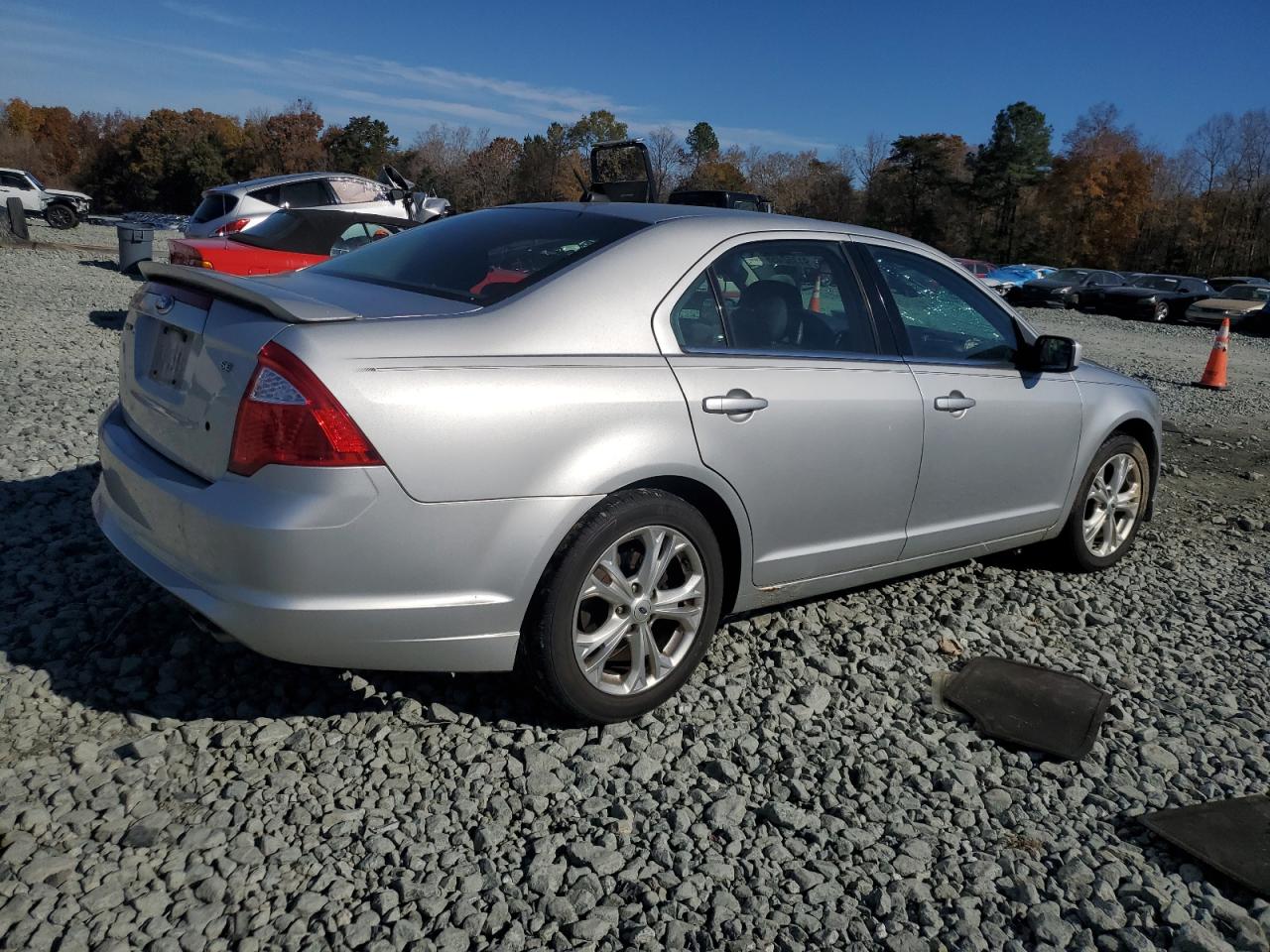FORD FUSION SE