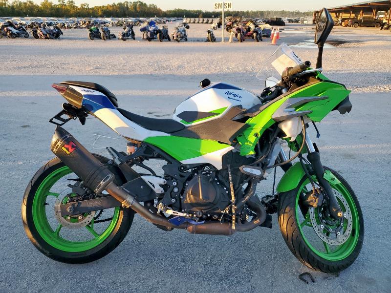 Global Auto Auctions: 2024 KAWASAKI EX500 A