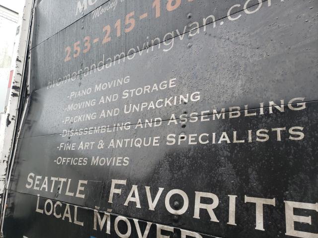 2004 FREIGHTLINER M2 106 MED #3304550452