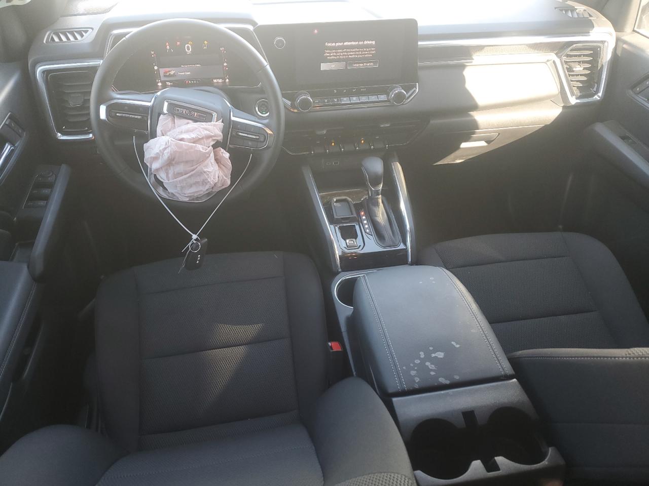 GMC CANYON ELEVATION