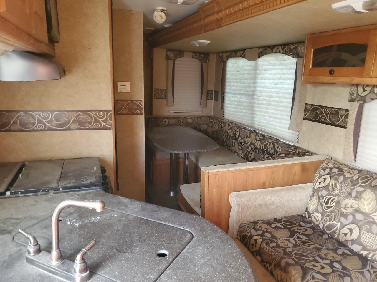 Lot #3292668590 2012 HEART LAND NORTHTRAIL