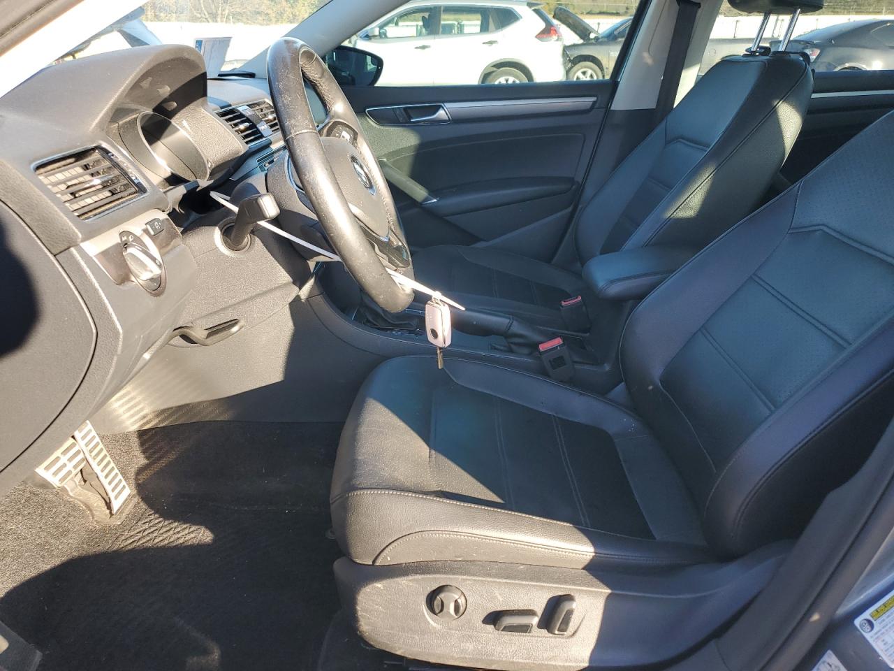 Lot #3316746398 2018 VOLKSWAGEN PASSAT S