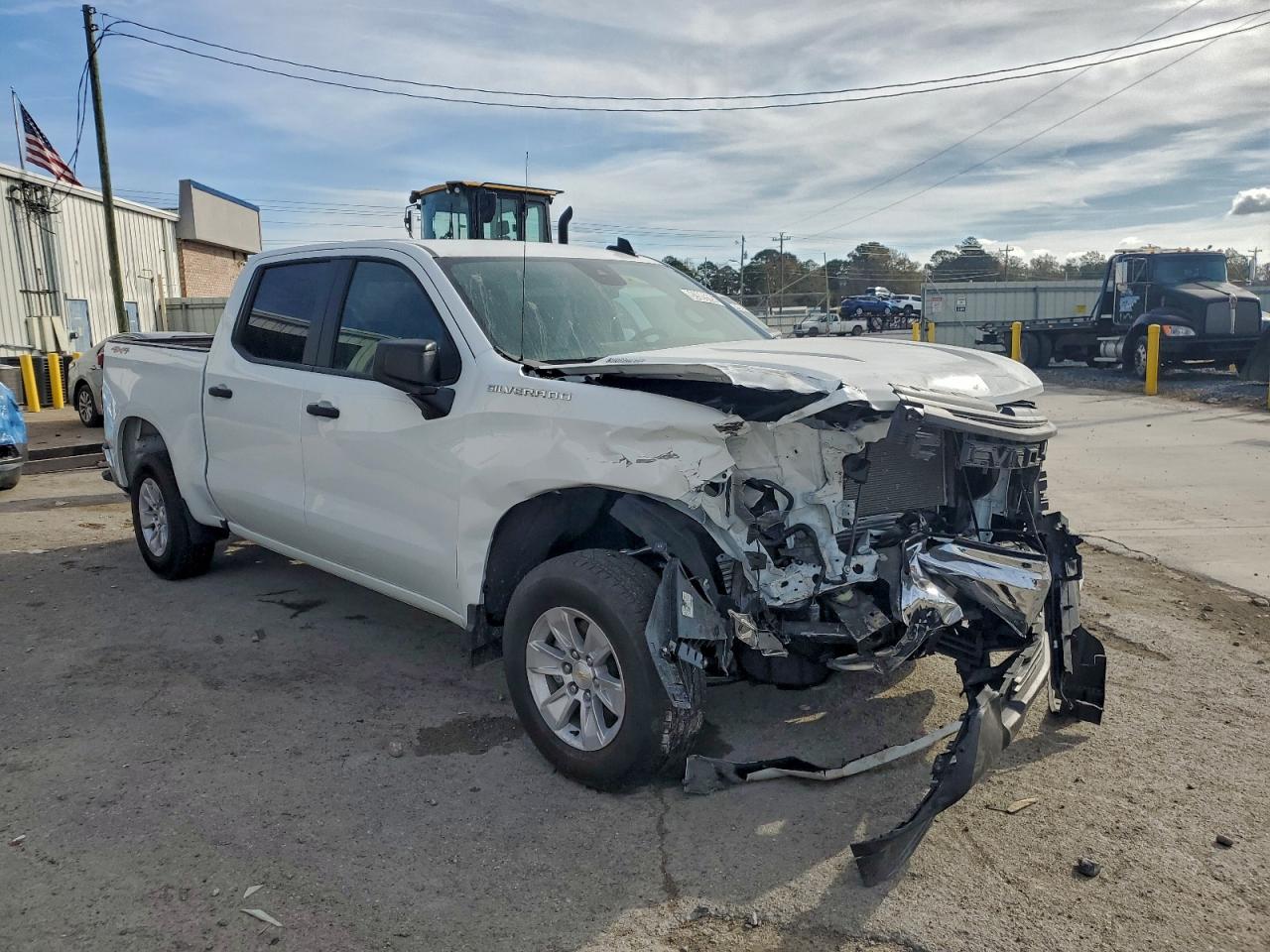Lot #3303657929 2025 CHEVROLET SILVERADO